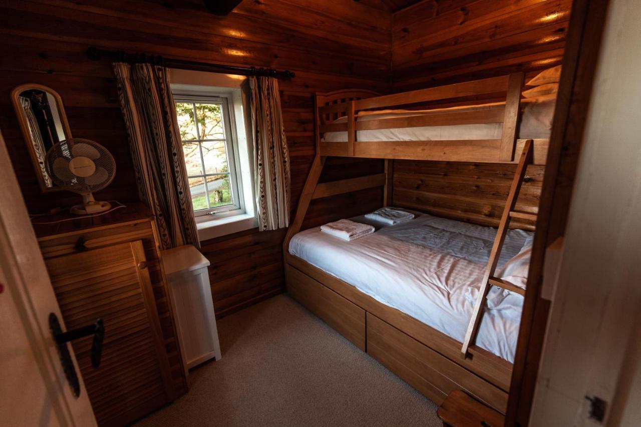 Rustic Log Cabin In Snowdonia By Seren Short Stays Trawsfynydd Kültér fotó